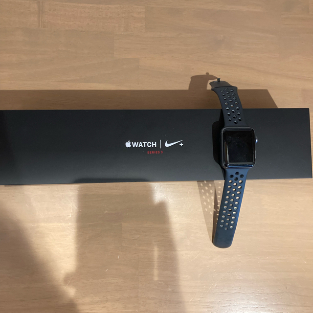 Apple Watch(アップルウォッチ)のApple Watch SERIES3 NIKE 42mm セルラー メンズの時計(腕時計(デジタル))の商品写真