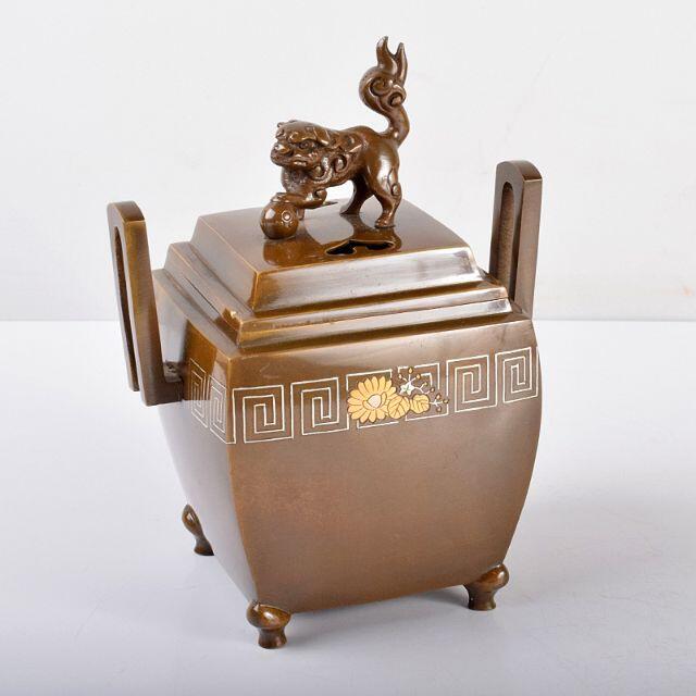 茶道具　鋳銅　彫金象嵌花雷文　獅子摘　双耳四方香炉　V　R3848