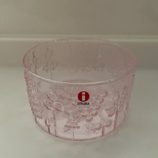 イッタラ(iittala)のイッタラ　フローラ　ピンクボウル(食器)