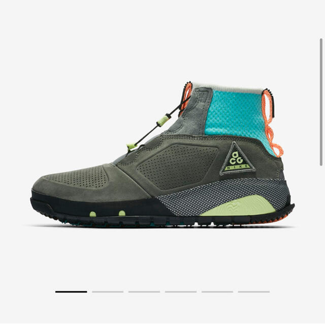 NIKE(ナイキ)のナイキ ACG ラックル リッジ クレイ グリーン　RUCKEL RIDGE メンズの靴/シューズ(スニーカー)の商品写真