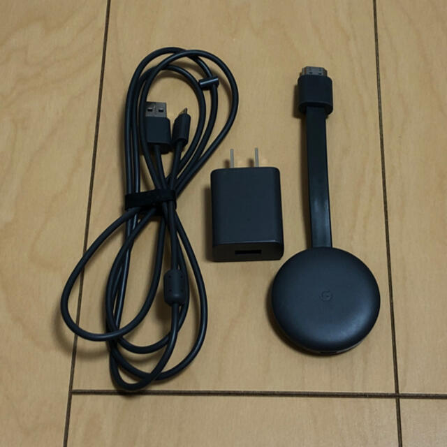 Google(グーグル)のGoogle Chromecast スマホ/家電/カメラのテレビ/映像機器(映像用ケーブル)の商品写真