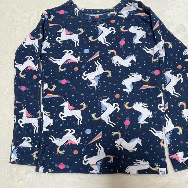 babyGAP(ベビーギャップ)のbabyGAP 110cm パジャマ ルームウェア キッズ/ベビー/マタニティのキッズ服女の子用(90cm~)(パジャマ)の商品写真