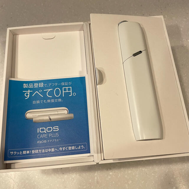 IQOS(アイコス)のiQOS multi アイコス マルチ　本体＋充電ケーブル付き メンズのファッション小物(タバコグッズ)の商品写真