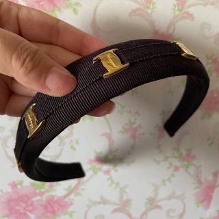 フェラガモ(Ferragamo)のなぴさん専用です。Ferragamo カチューシャ♡(カチューシャ)