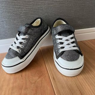 ヴァンズ(VANS)のVANS OFF THE WALL ブラックラメ　18cm(スニーカー)