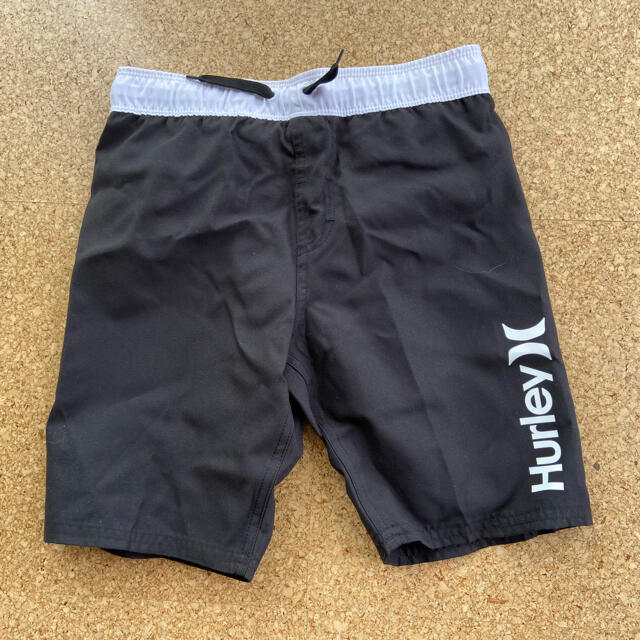 Hurley(ハーレー)のHurley男の子用水着サイズ7 キッズ/ベビー/マタニティのキッズ服男の子用(90cm~)(水着)の商品写真