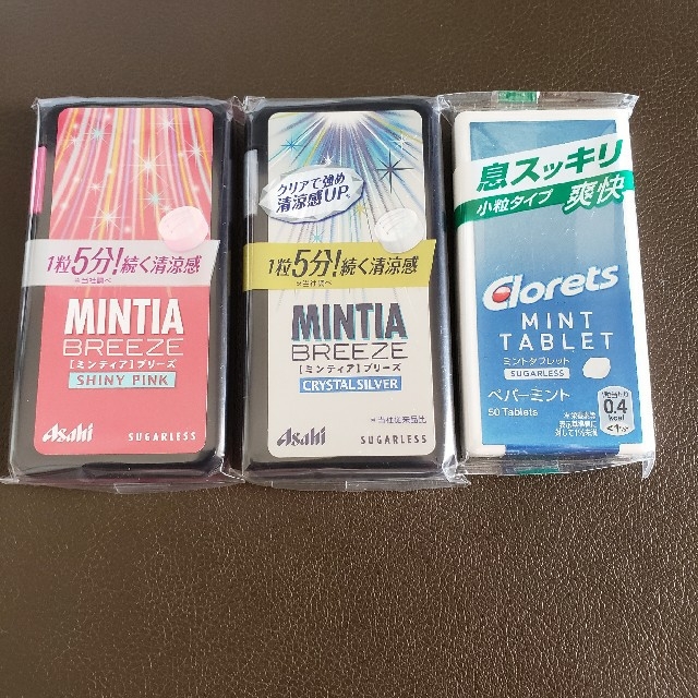 ミンティアブリーズ&クロレッツMINTタブレット3個セット 食品/飲料/酒の食品(菓子/デザート)の商品写真