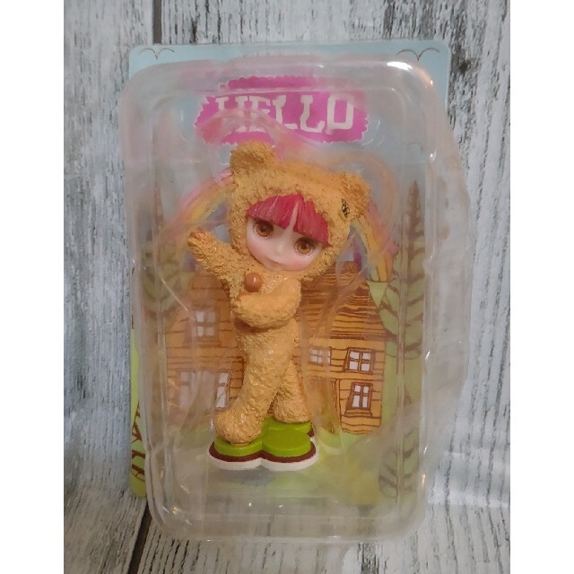 Takara Tomy(タカラトミー)のブライスベル♪フェアリーガール♪ベアハグセット ハンドメイドのぬいぐるみ/人形(人形)の商品写真
