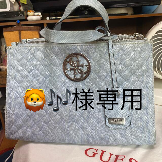 GUESS(ゲス)のguess ゲス　ハンドバッグ　🦁🎶様専用 レディースのバッグ(ハンドバッグ)の商品写真