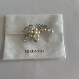 ミキモト(MIKIMOTO)のミキモト　ブローチ(ブローチ/コサージュ)