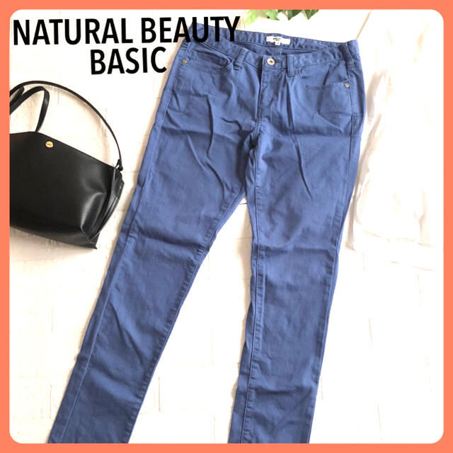 NATURAL BEAUTY BASIC(ナチュラルビューティーベーシック)の【可愛い⭐️ブルーデニム】ナチュラルビューティーベーシック　ストレートパンツ　M レディースのパンツ(デニム/ジーンズ)の商品写真