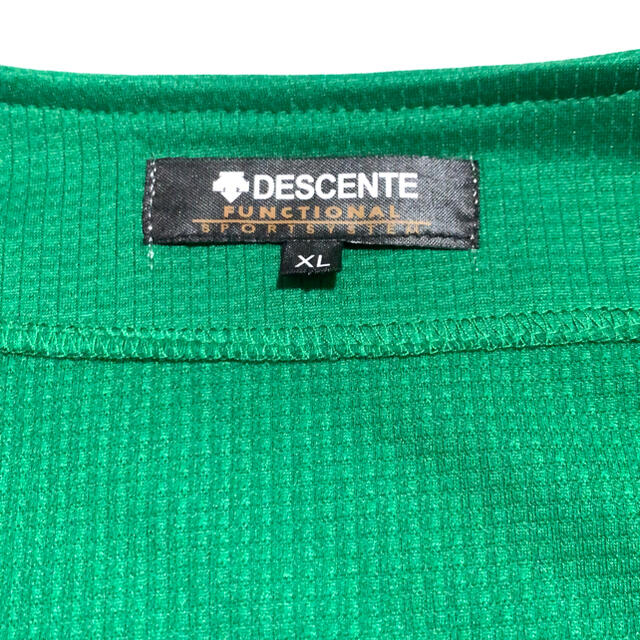 DESCENTE(デサント)の【美品】DESCENTE 楽天イーグルス ユニフォーム 東北グリーン XL スポーツ/アウトドアの野球(応援グッズ)の商品写真