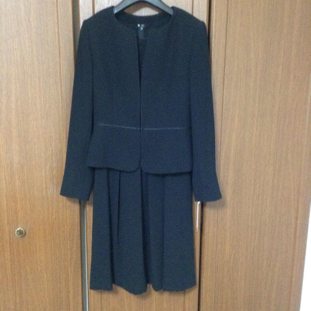 ブラックフォーマル 36Sサイズ 新品 定価29000円タグ付き 礼服/喪服