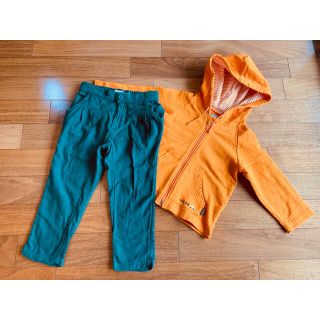 オールドネイビー(Old Navy)のサイズ90  ミニプラスパーカーとオールドネイビーパンツのセット(ジャケット/上着)