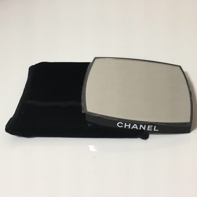 CHANEL(シャネル)のシャネル VIP 手鏡 サンプル キット コスメ/美容のコスメ/美容 その他(その他)の商品写真