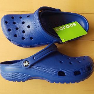 クロックス(crocs)の新品　クロックス　27(サンダル)