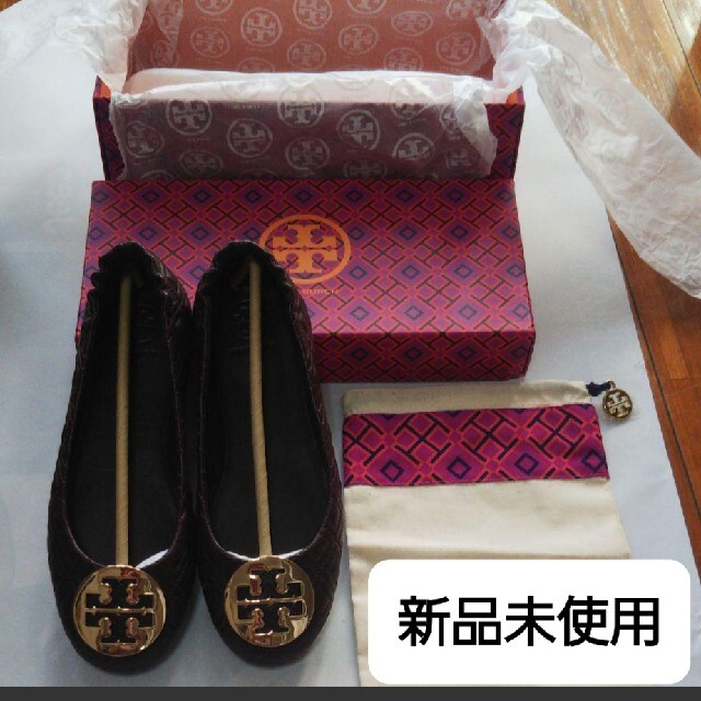 Tory Burch(トリーバーチ)の新品未使用　トリーバーチシューズ レディースの靴/シューズ(バレエシューズ)の商品写真