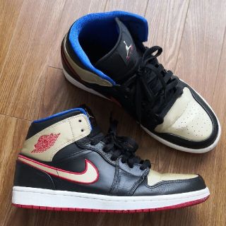 JORDAN BRAND AIR JORDAN 1 MID(スニーカー)