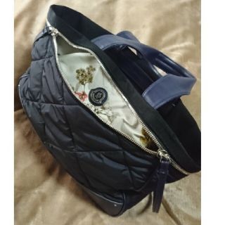 モンクレール(MONCLER)のMONCLER💜トートバッグ(トートバッグ)