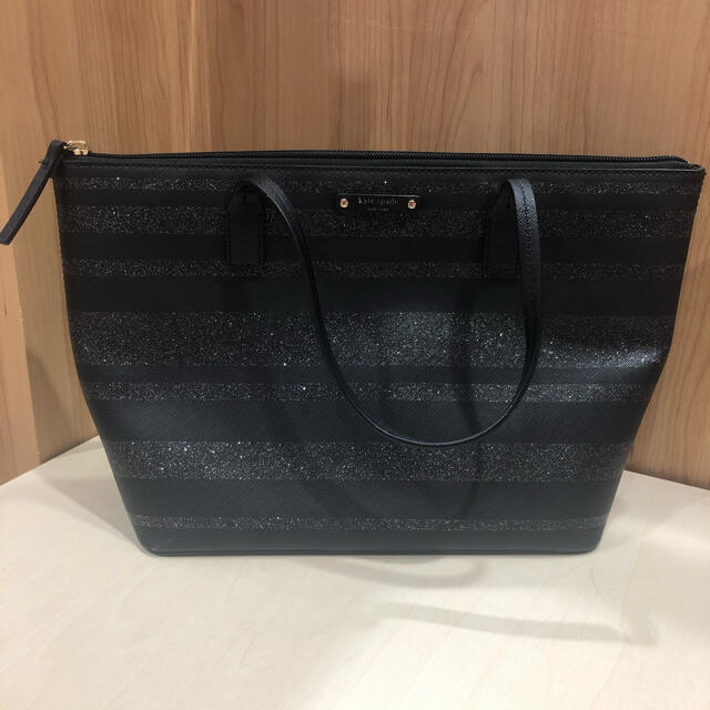 kate spade new york(ケイトスペードニューヨーク)の☆【美品】ケイトスペード　黒ブラックストライプ　ハンドバッグ☆ レディースのバッグ(ハンドバッグ)の商品写真