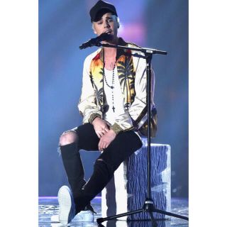 SAINT LAURENT(スカジャン)のフリマアイテム一覧 SAINT LAURENT(スカジャン)のフリマアイテム一覧
