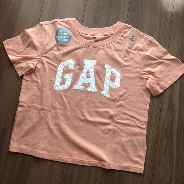 GAP Kids(ギャップキッズ)の新品未使用　GAP KIDS Tシャツ 半袖 130 キッズ/ベビー/マタニティのキッズ服女の子用(90cm~)(Tシャツ/カットソー)の商品写真