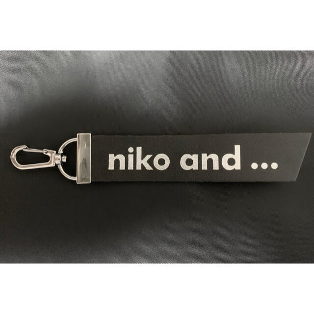 niko and...(ニコアンド)のniko  and... キーホルダー レディースのファッション小物(キーホルダー)の商品写真