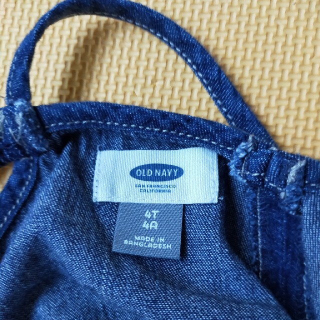 Old Navy(オールドネイビー)のデニムサロペット キッズ/ベビー/マタニティのキッズ服女の子用(90cm~)(ワンピース)の商品写真