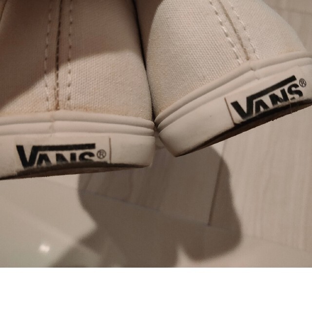 VANS(ヴァンズ)のVANS　白スニーカー レディースの靴/シューズ(スニーカー)の商品写真