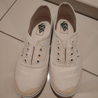 ヴァンズ(VANS)のVANS　白スニーカー(スニーカー)