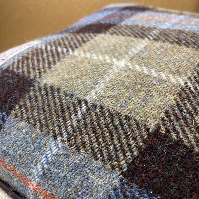 Harris Tweed(ハリスツイード)のハリスツイード　Harris Tweed クッション　2個セット インテリア/住まい/日用品のインテリア小物(クッション)の商品写真