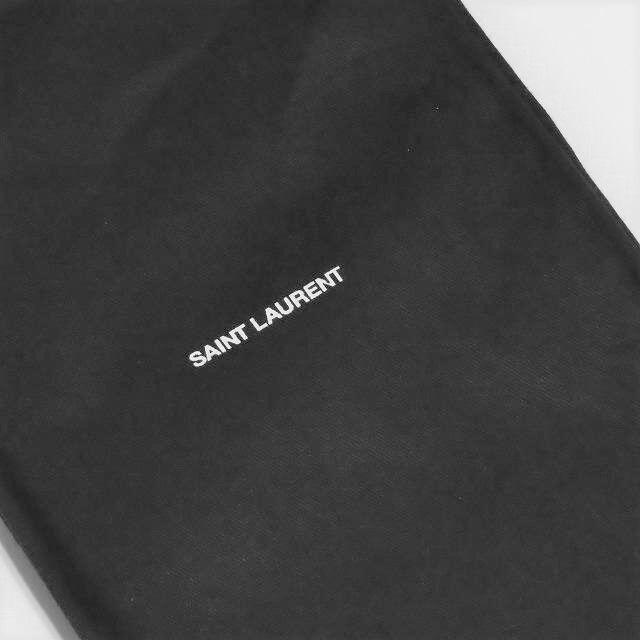 Saint Laurent(サンローラン)の新品サンローランロゴ袋ポーチ黒白モノトーン小物入れ収納アクセサリーケース レディースのファッション小物(ポーチ)の商品写真