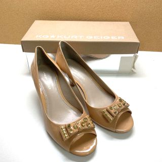 Stuart Weitzman(ハイヒール/パンプス)のフリマアイテム一覧 Stuart Weitzman(ハイヒール/パンプス)のフリマアイテム一覧