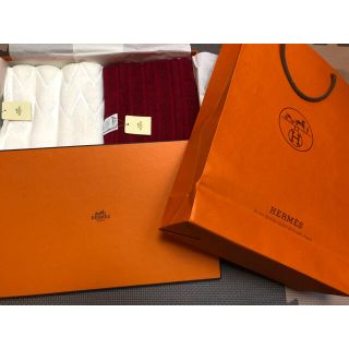 エルメス(Hermes)のお値段交渉可❗️エルメスのタオル箱andショップ紙袋(ショップ袋)