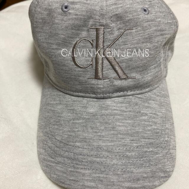 Calvin Klein(カルバンクライン)の【新品、未使用】カルバンクライン　キャップ レディースの帽子(キャップ)の商品写真