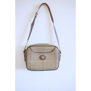 バーバリー(BURBERRY)のBurberry バーバリー　ショルダーバッグチェック khaki(ショルダーバッグ)