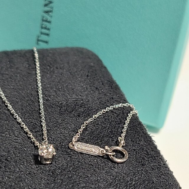 Tiffany & Co.(ティファニー)のお値下【美品】TIFFANY ダイヤモンドペンダント　0.17カラット レディースのアクセサリー(ネックレス)の商品写真