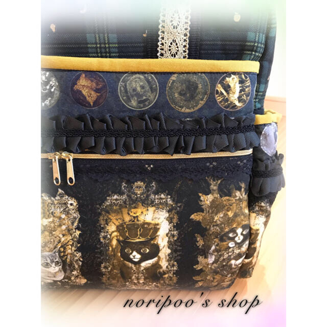 franche lippee(フランシュリッペ)のnoripooのフリフリボストンショルダートートバッグ　虹猫先行販売柄ゴールド ハンドメイドのファッション小物(バッグ)の商品写真
