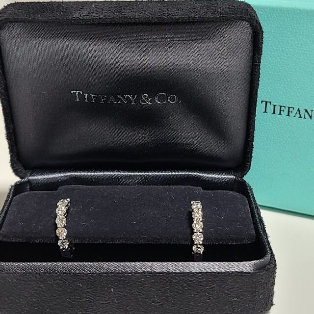 Tiffany & Co.(ティファニー)の【美品】TIFFANYフープピアス ダイヤモンド合計1.51カラット レディースのアクセサリー(ピアス)の商品写真