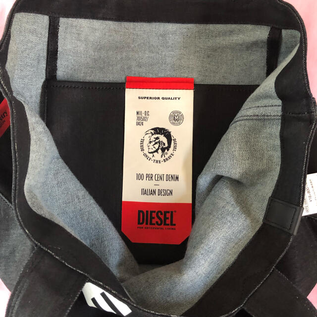 DIESEL(ディーゼル)のディーゼル DIESEL ロゴ トートバッグ ブラック メンズのバッグ(トートバッグ)の商品写真