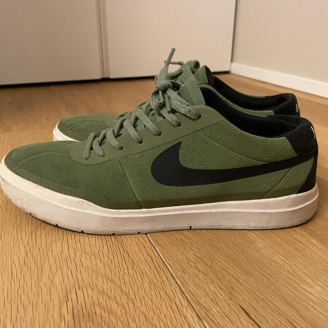 NIKE(ナイキ)のNIKE◆BRUIN SB HYPERFEEL/ブルインハイパーフィール/カーキ メンズの靴/シューズ(スニーカー)の商品写真