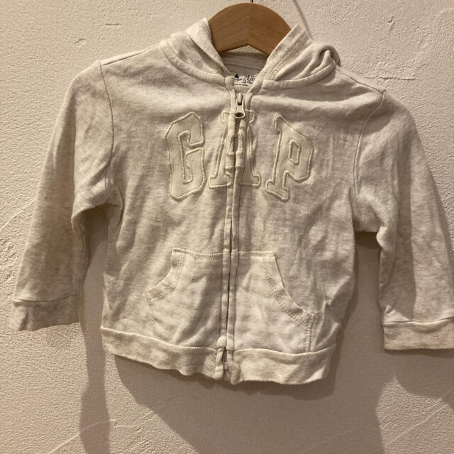 babyGAP(ベビーギャップ)のbabyGAP クマ耳パーカー　70 キッズ/ベビー/マタニティのベビー服(~85cm)(トレーナー)の商品写真