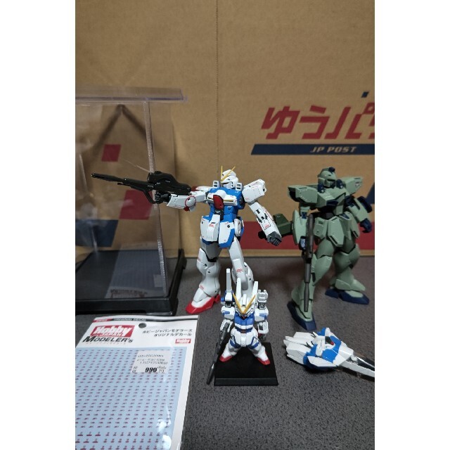 ガンプラ 未開封 新品 ／ 組立済 完成品 セット 1