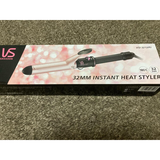 ヴィダルサスーン　ヘアアイロン　カールアイロン　32㎜ スマホ/家電/カメラの美容/健康(ヘアアイロン)の商品写真