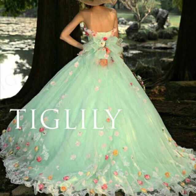 お花のカラードレス TIGLILY ミントグリーンの通販 by いちご's shop お花のカラードレス TIGLILY ミントグリーンの通販 by いちご's shop