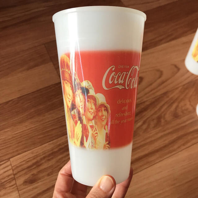 コカ・コーラ(コカコーラ)のcoca-colaコカコーラ　プラスチックカップ9個セット エンタメ/ホビーのコレクション(その他)の商品写真