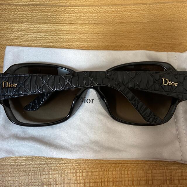 Dior(ディオール)のサングラス レディースのファッション小物(サングラス/メガネ)の商品写真