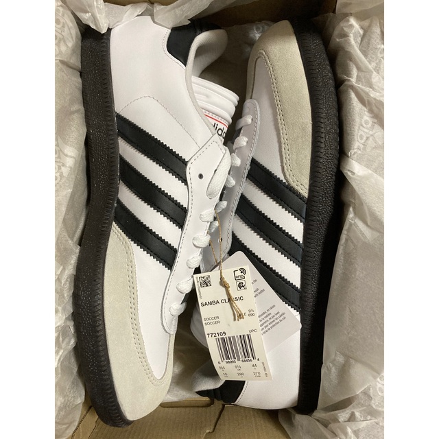 Originals（adidas）(オリジナルス)の新品　ADIDAS SAMBA クラシック　WHITE サンバ ホワイト　 メンズの靴/シューズ(スニーカー)の商品写真