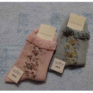 ローラアシュレイ(LAURA ASHLEY)のLAURA ASHLEY♡新品くつ下２足(ソックス)