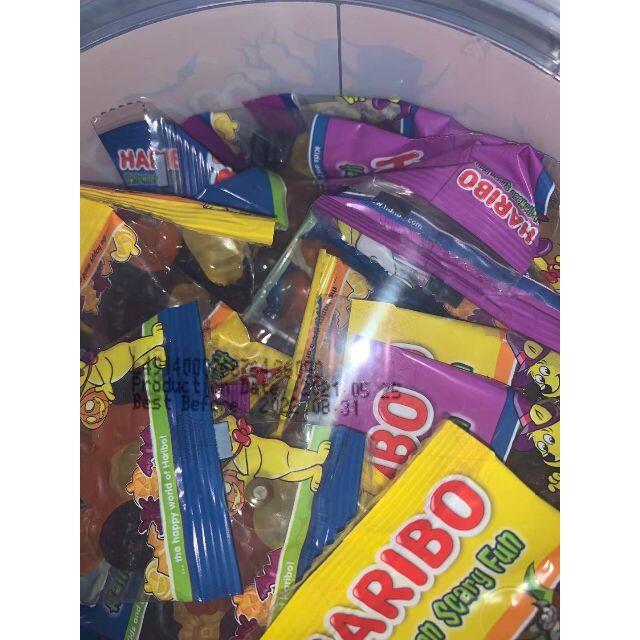 Golden Bear(ゴールデンベア)のHARIBO ハリボー グミ フルーツ味 ハロウィン  6袋 コストコ 食品/飲料/酒の食品(菓子/デザート)の商品写真